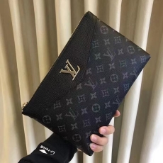 Mens Louis Vuitton Clutch Bags